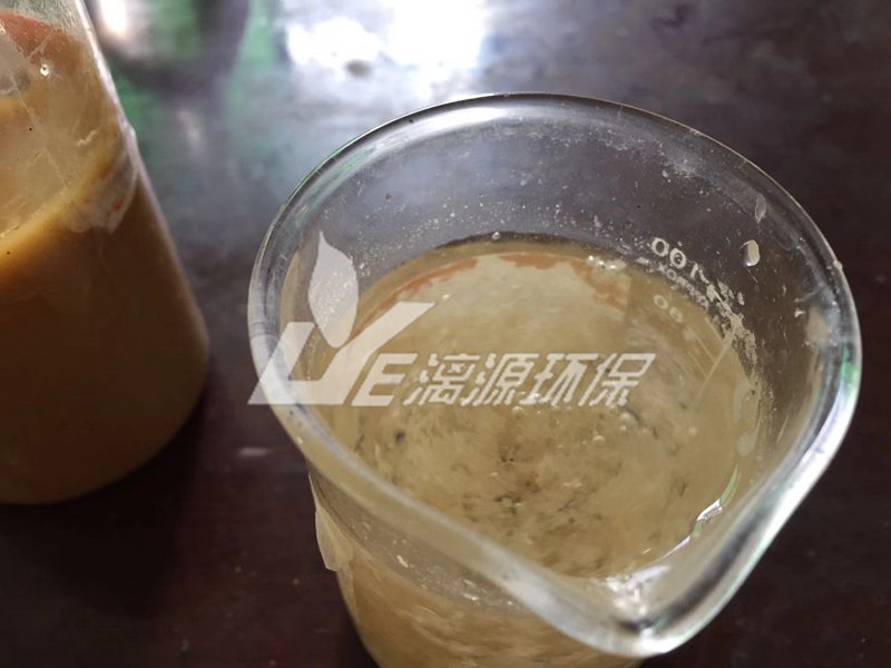 豆制品废水加入絮凝剂